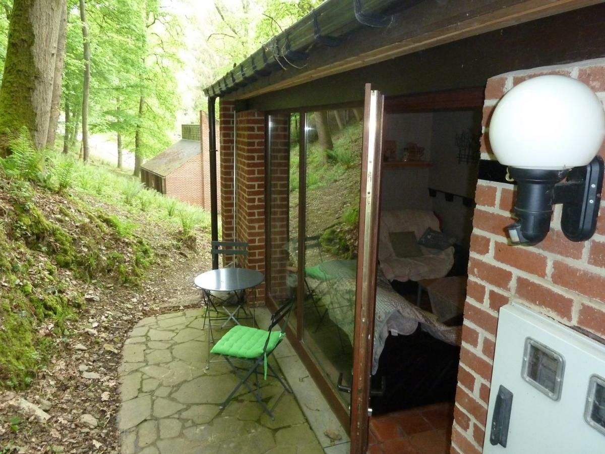Le Refuge Villa Hastiere-par-dela Екстериор снимка